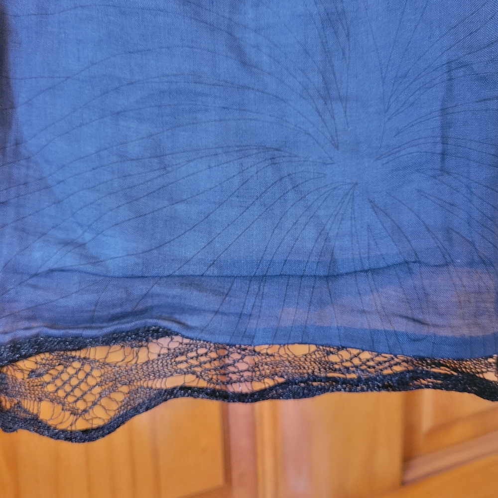 Designer Blue Deep Top - Picture 7 of 8